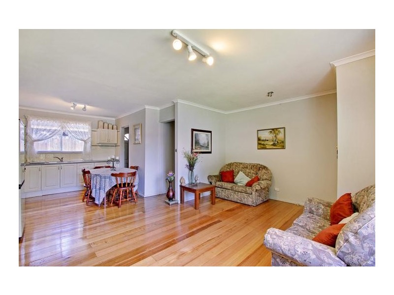 2/61 Bayswater Road, Croydon VIC 3136