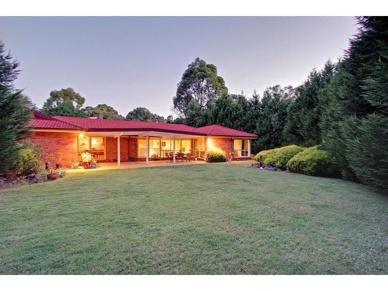 9 Vine Crescent, Wonga Park VIC 3115