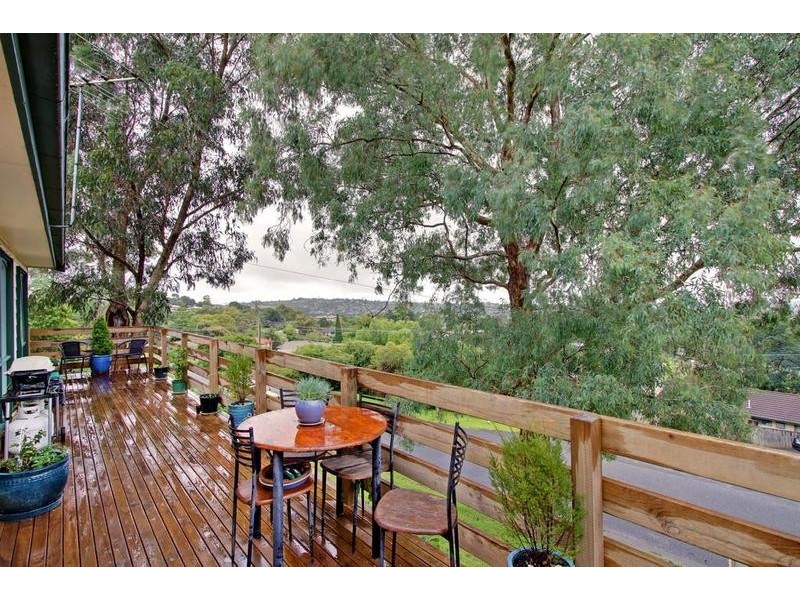 18 Alexandra Road, Lilydale VIC 3140