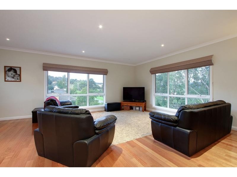 1 Hillside Court, Lilydale VIC 3140