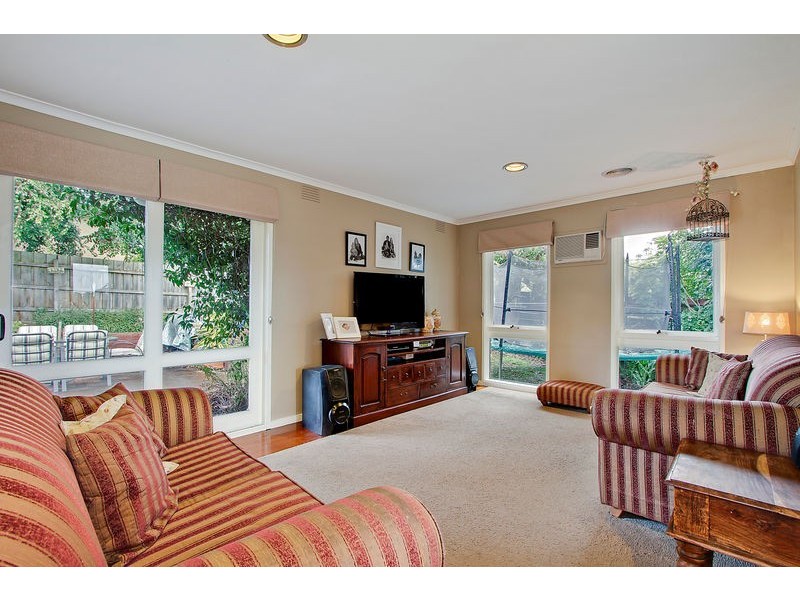 4 Stephen Road, Wandin North VIC 3139