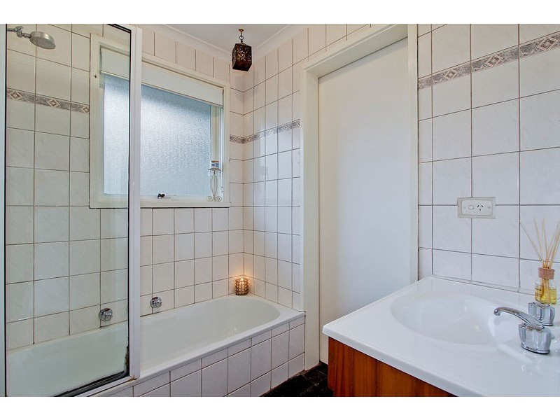 4 Stephen Road, Wandin North VIC 3139