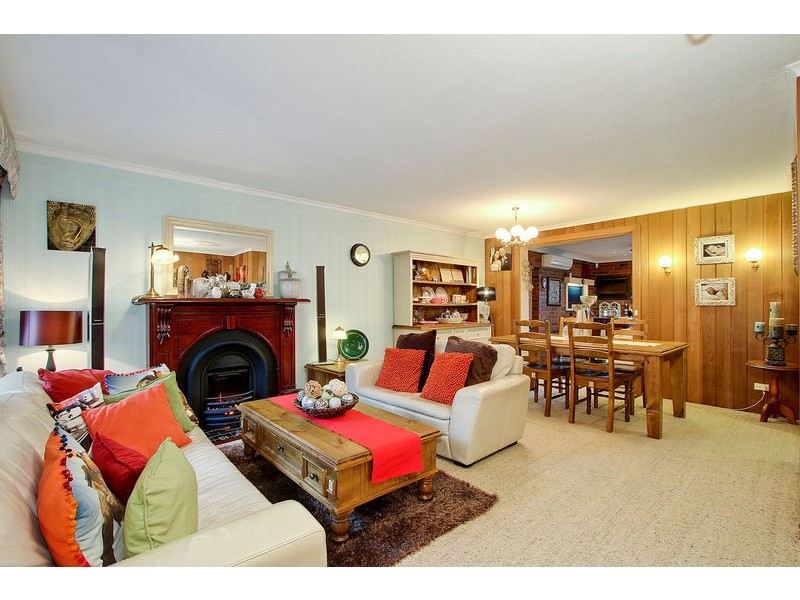 81 Chirnside Drive, Chirnside Park VIC 3116