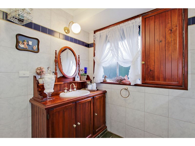 81 Chirnside Drive, Chirnside Park VIC 3116