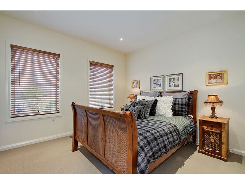 3/6 Humber Road, Croydon North VIC 3136