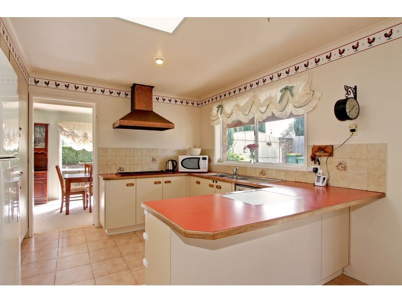 48 Winnetka Drive, Lilydale VIC 3140