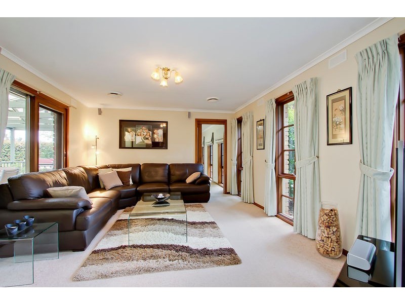 100 Lauriston Drive, Coldstream VIC 3770