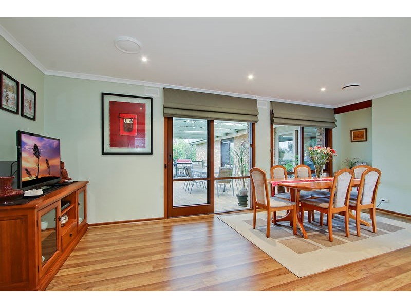100 Lauriston Drive, Coldstream VIC 3770