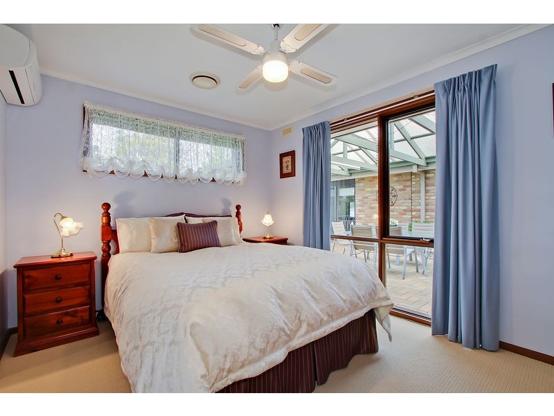 100 Lauriston Drive, Coldstream VIC 3770