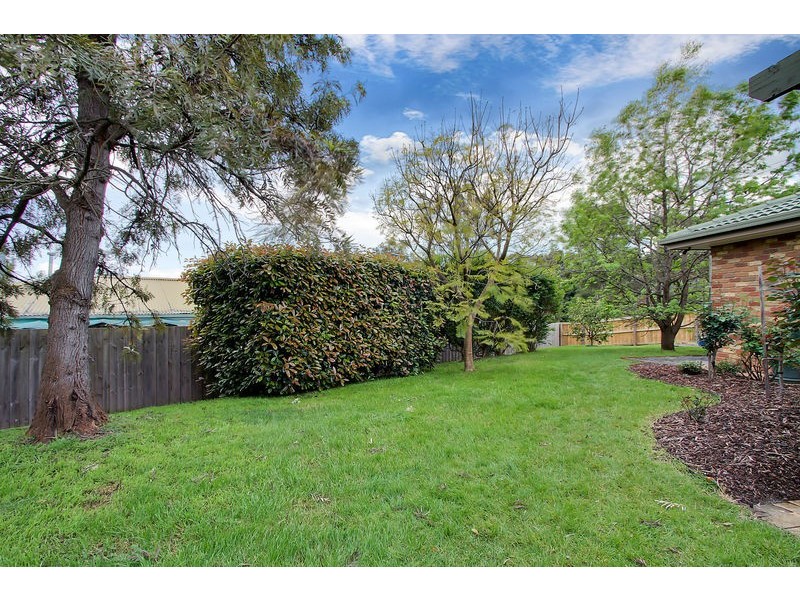 100 Lauriston Drive, Coldstream VIC 3770