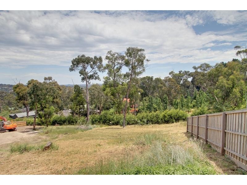 6 Grandview Grove, Lilydale VIC 3140