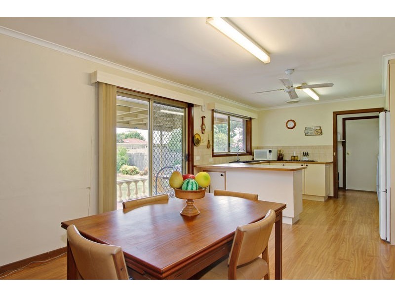 3 Blacksprings Road, Chirnside Park VIC 3116