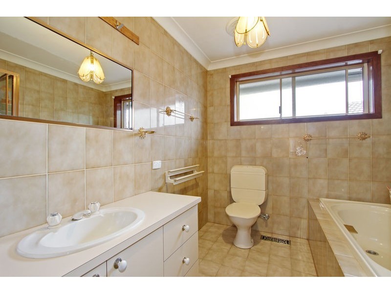 3 Blacksprings Road, Chirnside Park VIC 3116