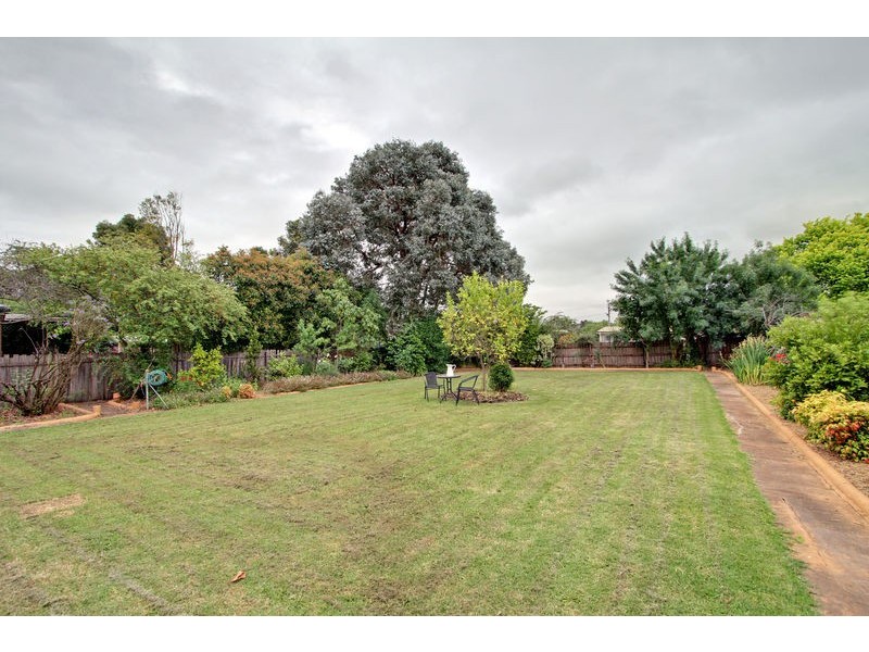 3 Blacksprings Road, Chirnside Park VIC 3116