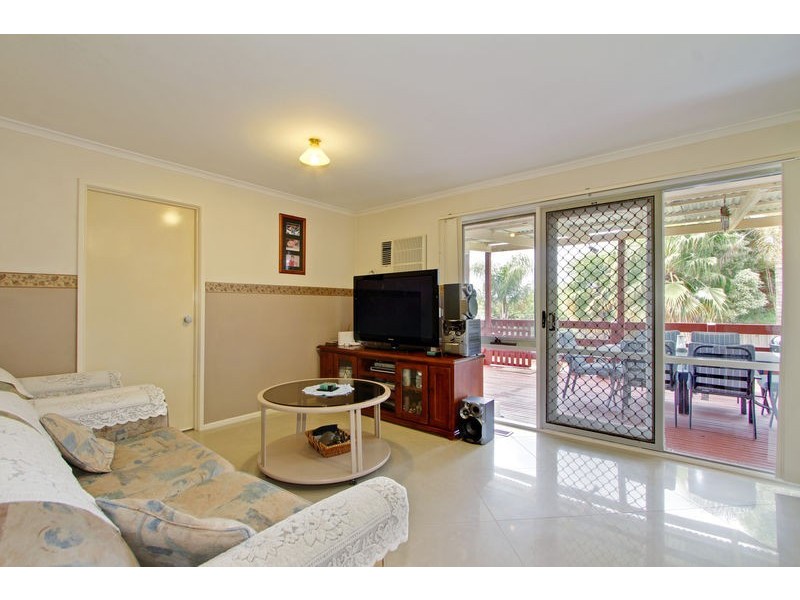 100 Lakeview Drive, Lilydale VIC 3140