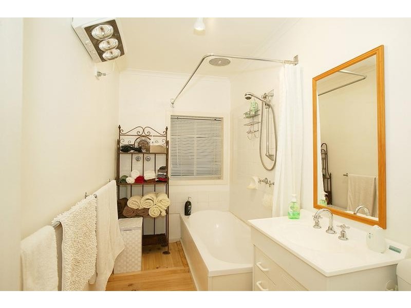 13/10-12 Ray Street, Croydon VIC 3136