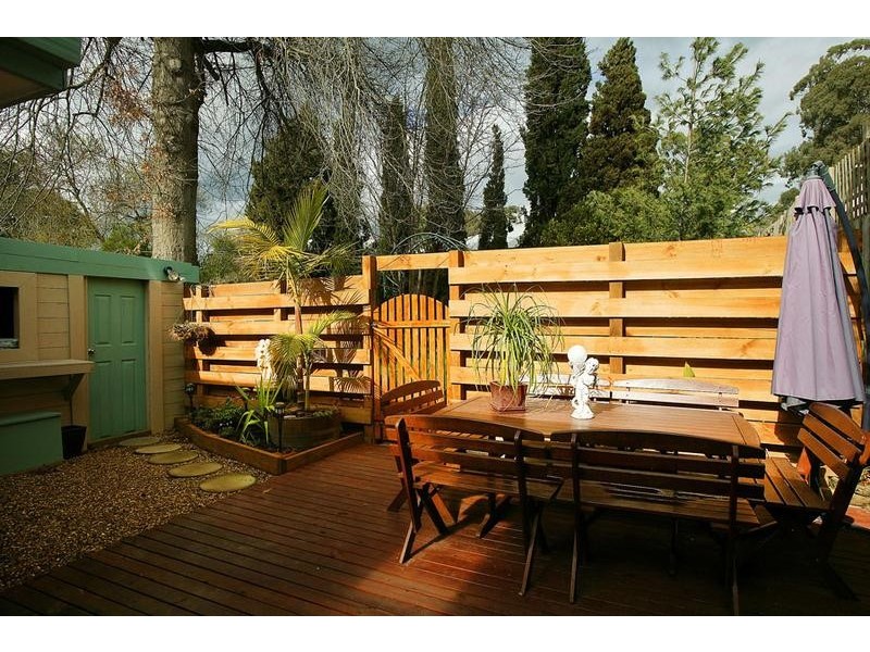 13/10-12 Ray Street, Croydon VIC 3136