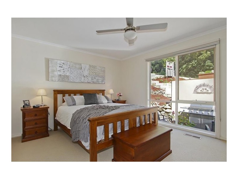 1b Marcus Street, Mount Evelyn VIC 3796