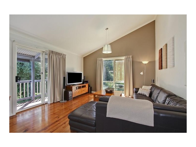 1b Marcus Street, Mount Evelyn VIC 3796