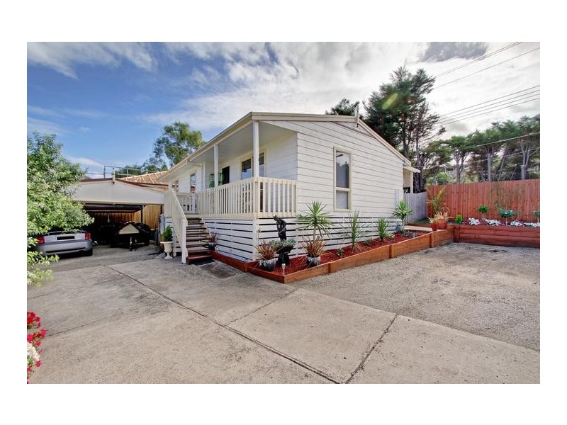 36 Viewpoint Drive, Chirnside Park VIC 3116