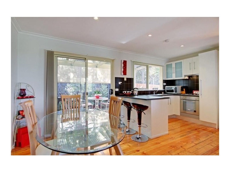 36 Viewpoint Drive, Chirnside Park VIC 3116