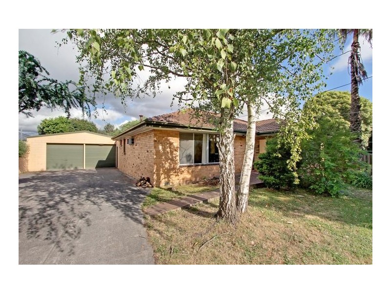 65 Blackburn Road, Mooroolbark VIC 3138