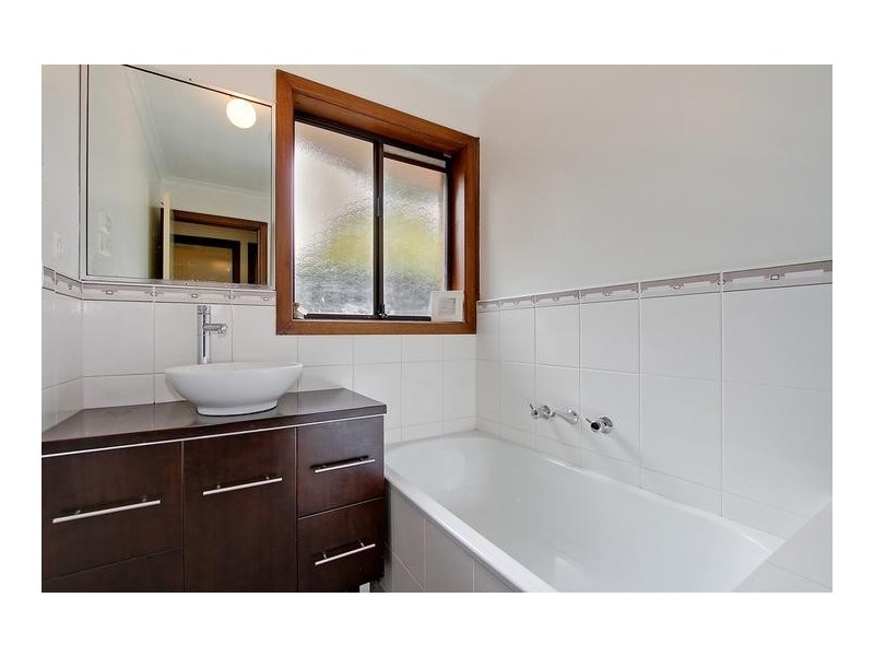 18 Trafalgar Crescent, Lilydale VIC 3140