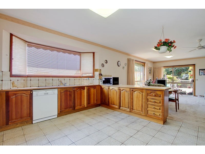 Chirnside Park VIC 3116