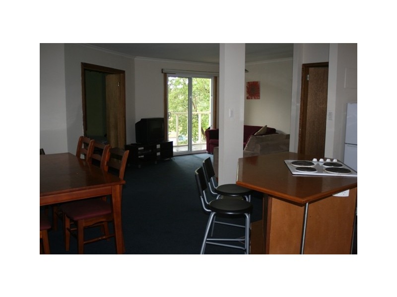 5 Fifth Street, Eildon VIC 3713