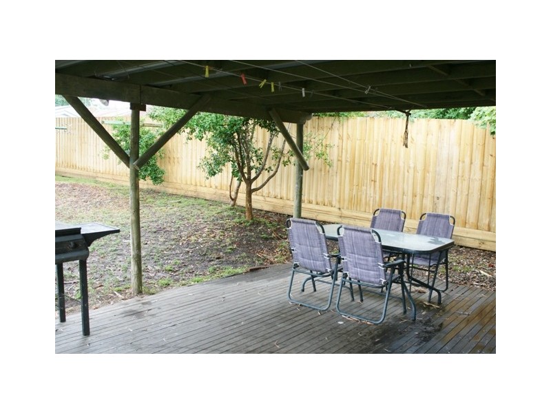 5 Fifth Street, Eildon VIC 3713