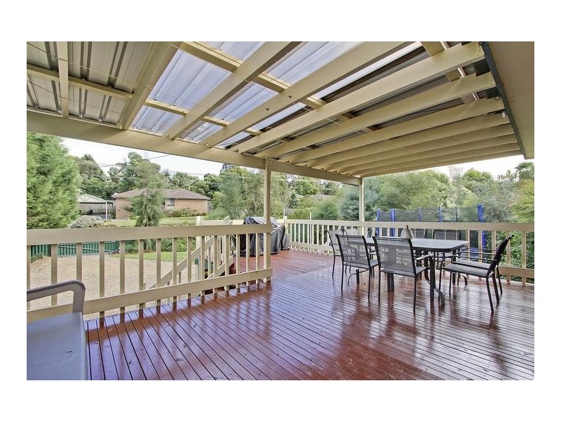 28 McDermott Avenue, Mooroolbark VIC 3138