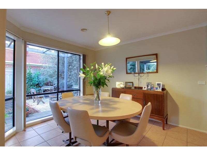 17 Newhaven Court, Lilydale VIC 3140