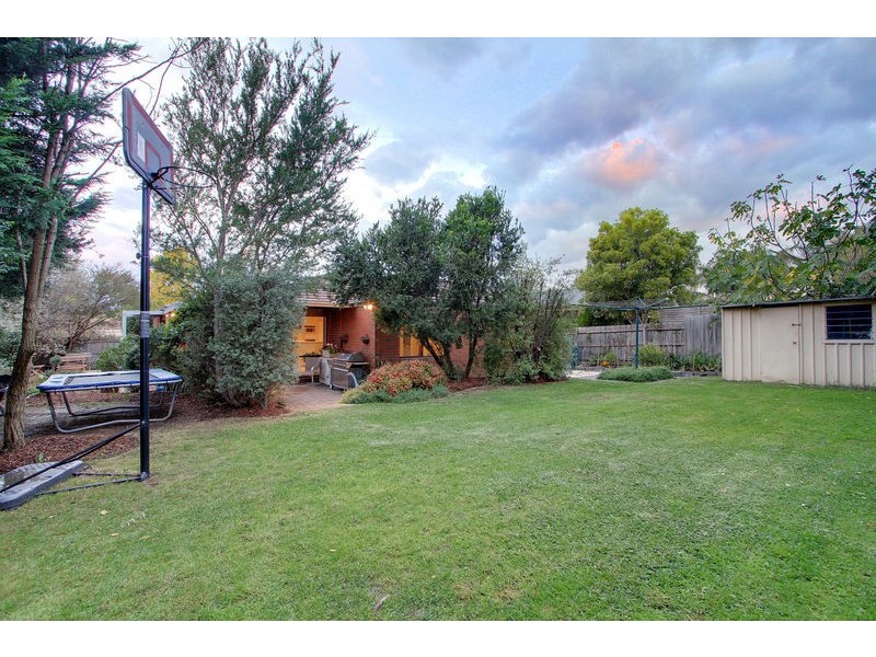 17 Newhaven Court, Lilydale VIC 3140