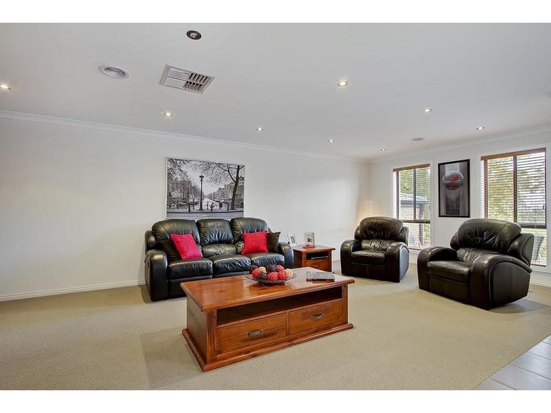 106 Hereford Road, Mount Evelyn VIC 3796