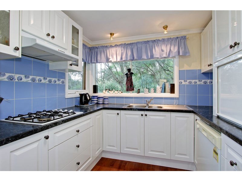 13 The Crescent, Mount Evelyn VIC 3796