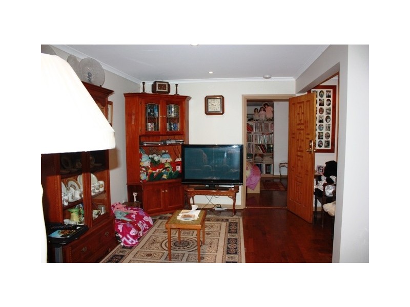 13 The Crescent, Mount Evelyn VIC 3796