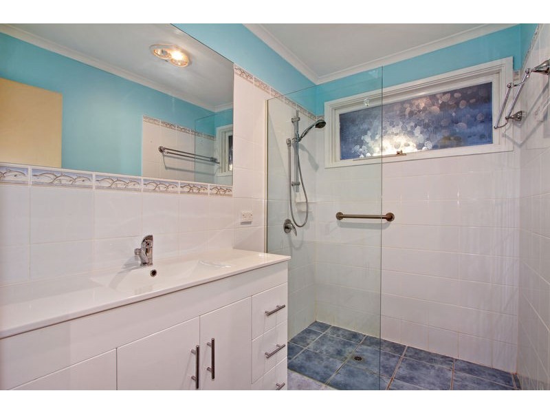 59 Commercial Road, Mount Evelyn VIC 3796