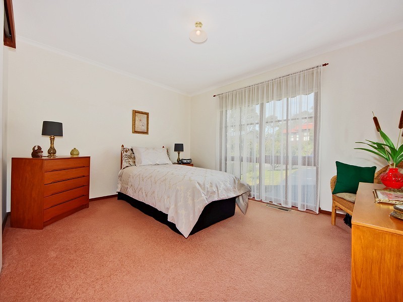 40 Rolling Hills Road, Chirnside Park VIC 3116