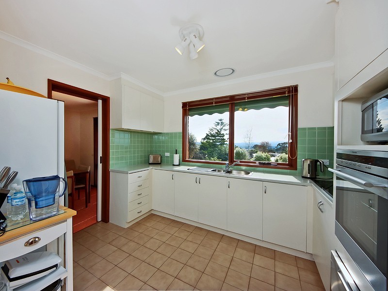 40 Rolling Hills Road, Chirnside Park VIC 3116