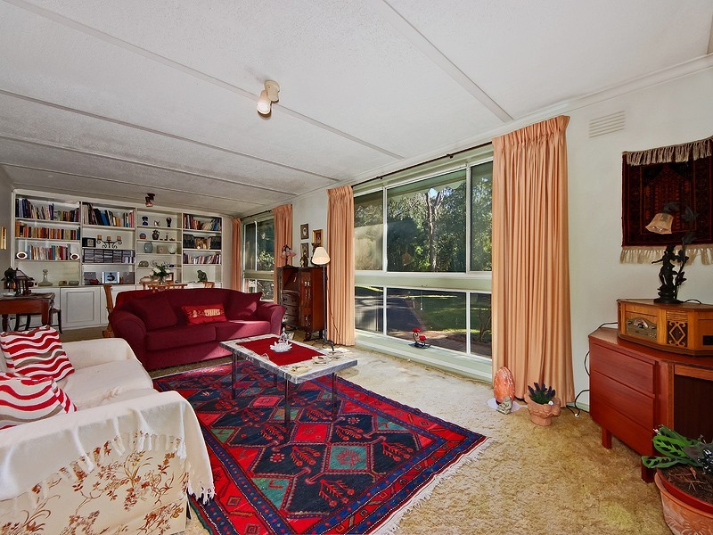 13 Inverness Road, Mount Evelyn VIC 3796