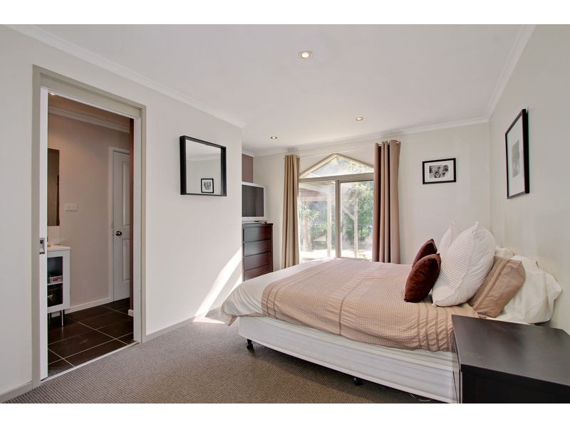 17 Clematis Road, Mount Evelyn VIC 3796