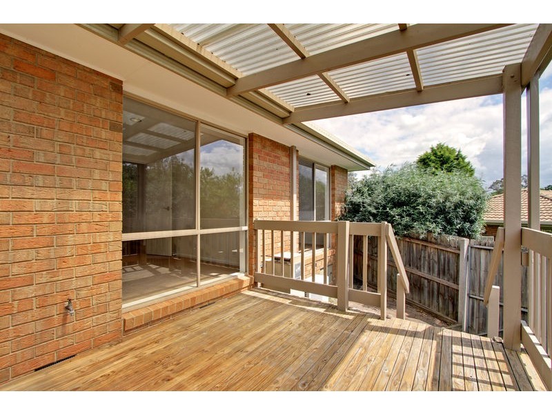 82 Tudor Village Drive, Lilydale VIC 3140