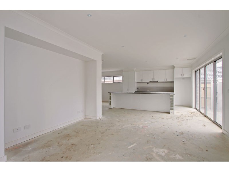 16B Glendale Court, Kilsyth VIC 3137