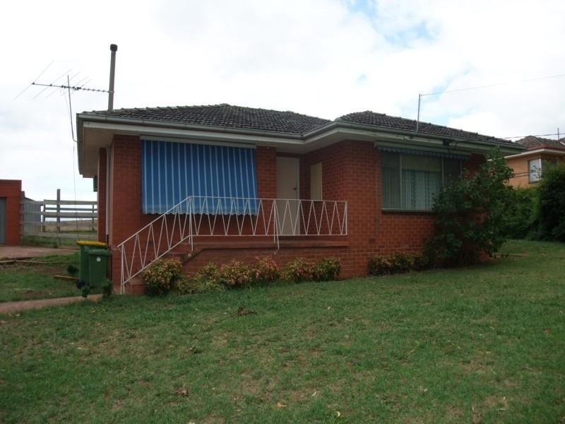 68 Parker Road, Wandin North VIC 3139