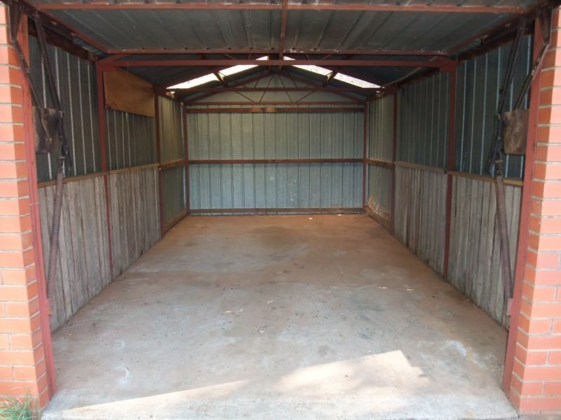68 Parker Road, Wandin North VIC 3139