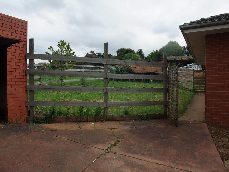 68 Parker Road, Wandin North VIC 3139