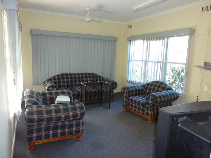 8 Joyce Road, Seville VIC 3139