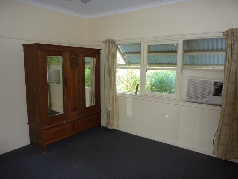 8 Joyce Road, Seville VIC 3139