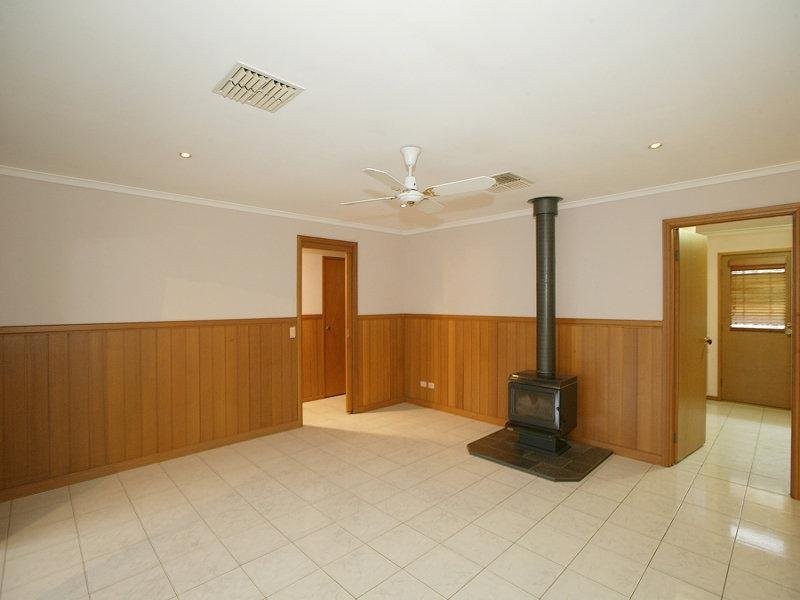 21 Aumann Court, Croydon North VIC 3136