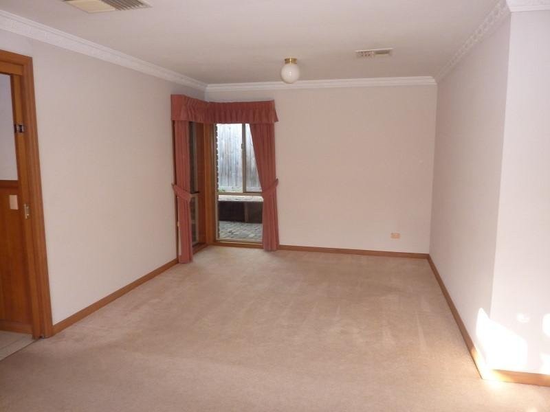 21 Aumann Court, Croydon North VIC 3136